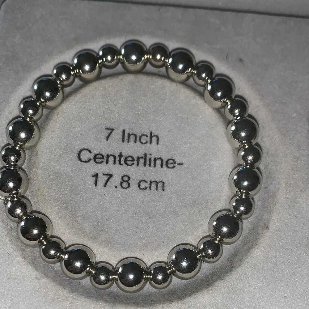 Silver Beaded stretch Bracelet - Picture 1 of 5